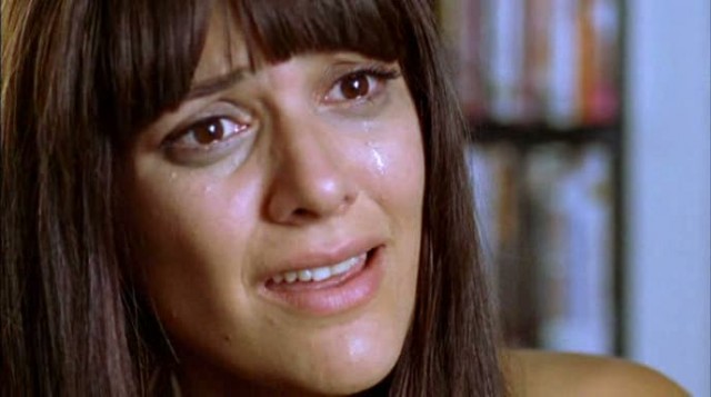 Aşk Geliyorum Demez Fotoğrafı