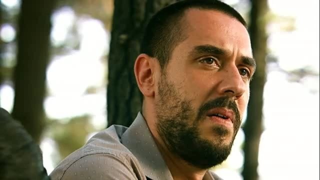 Deli Dumrul: Kurtlar Kuşlar Aleminde fotoğrafı