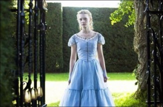 Alis Harikalar Diyarında Fotoğrafı