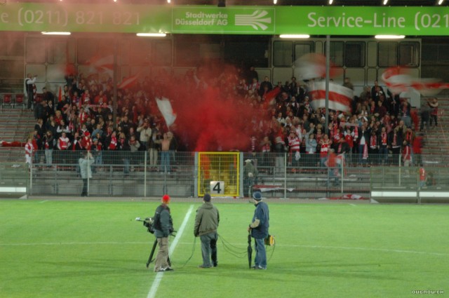 Warum Halb Vier? fotoğrafı