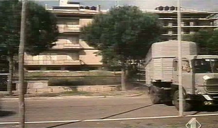 Go Gorilla Go Fotoğrafı