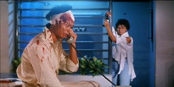 Tiger On The Beat Fotoğrafı