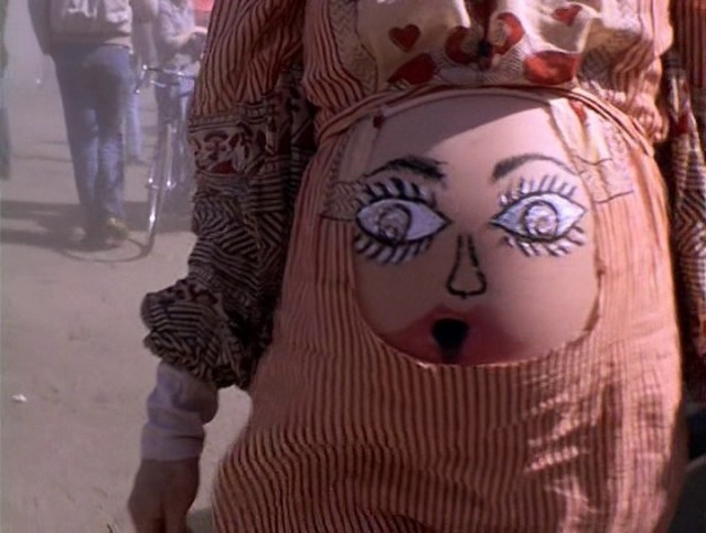 Bırak Güneş İçeri Girsin Fotoğrafı