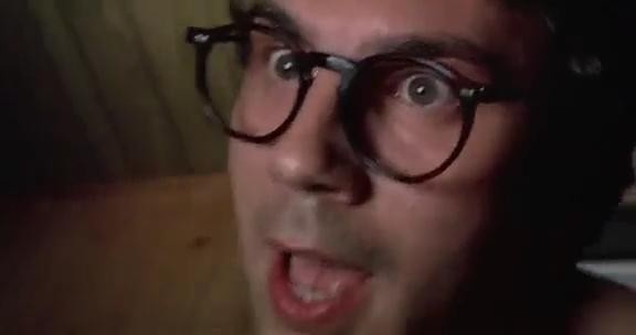 Mezarına Tüküreceğim Fotoğrafı