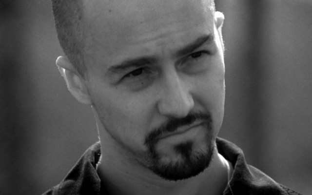 Geçmişin Gölgesinde Fotoğrafı