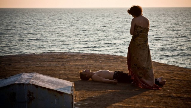 Yabancı Kız Fotoğrafı