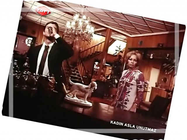 Kadın Asla Unutmaz fotoğrafı