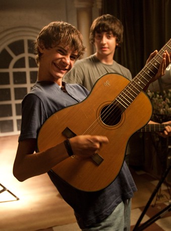 Aşk Tesadüfleri Sever Fotoğrafı