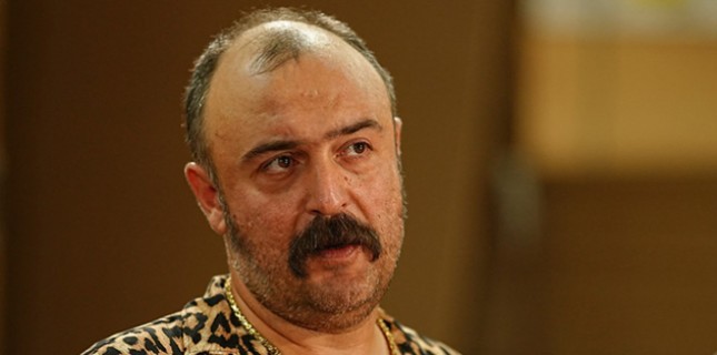 "Eşref Rüya" Dizisinin Oyuncu Kadrosu Genişliyor: Deniz Hamzaoğlu da Kadroda!