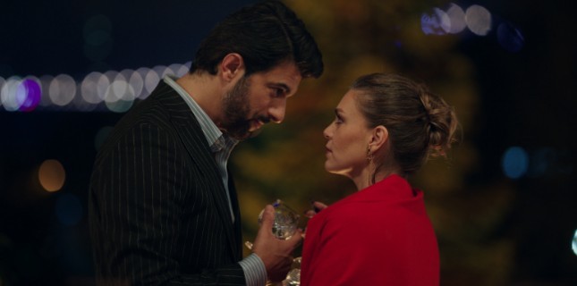 Aslı Enver ve Engin Akyürek'li "Enfes Bir Akşam" Dizisi Hakkında Bildiklerimiz!