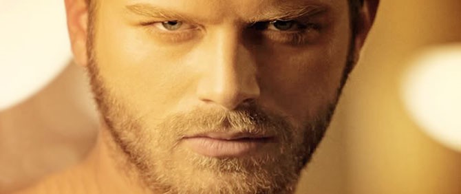 Ramiz'in torunu Kıvanç Tatlıtuğ oldu!