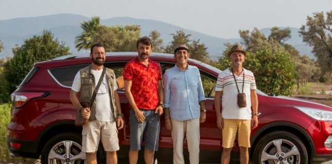 Cem Yılmaz’ın Kara Komik Filmlerinden Fragman Geldi!