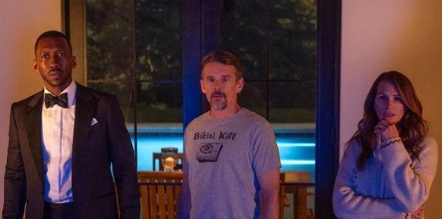 Yıldız Kadrolu “Dünyayı Ardında Bırak” Filminden Yeni Fragman!