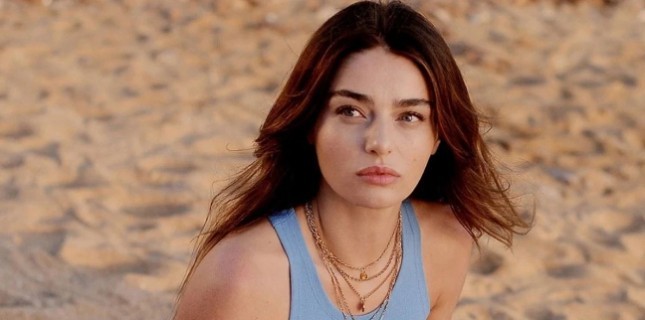 Ayça Ayşin Turan, "Rüzgarlı Pazar" Dizisinin Başrolünde!