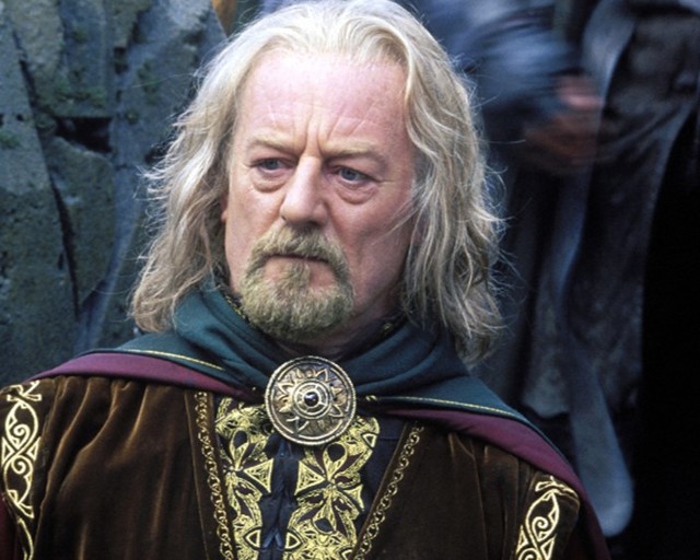 Bernard Hill, “Yüzüklerin Efendisi” üçlemesinde Kral Théoden rolünde