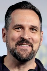 Travis Willingham fotoğrafı