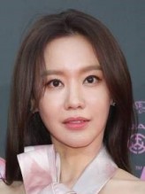 Kim Ah-Joong fotoğrafı