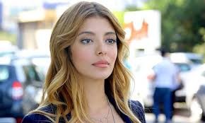 Selin Şekerci Fotoğrafı