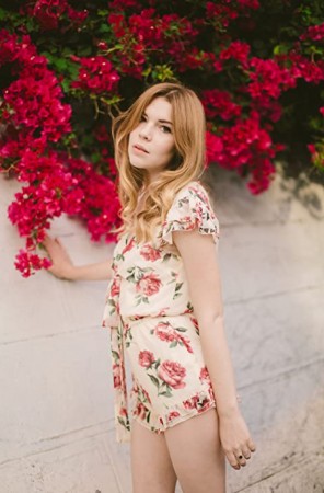 Courtney Halverson Fotoğrafı