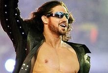 John Hennigan Fotoğrafı