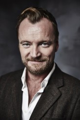 Richard Dormer fotoğrafı