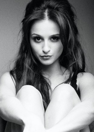 Melanie Papalia Fotoğrafı