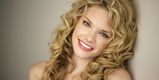 Mackenzie Mauzy Fotoğrafı