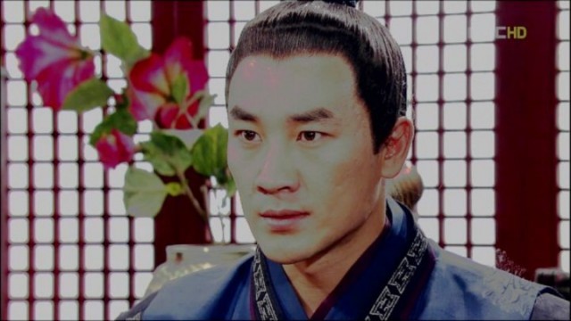 Uhm Tae-woong Fotoğrafı