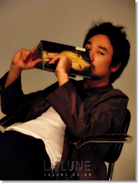 Uhm Tae-woong Fotoğrafı