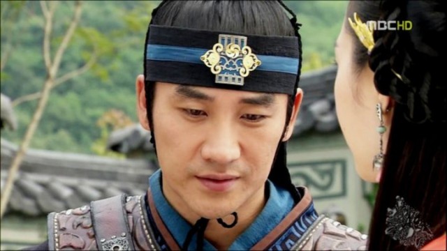 Uhm Tae-woong Fotoğrafı