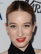 Sophie Lowe fotoğrafı