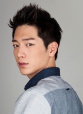 Seo Kang-joon fotoğrafı