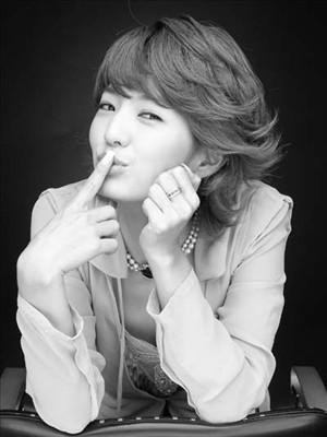 Suh Ji Young Fotoğrafı