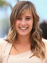 Julie De Bona fotoğrafı