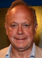 Jonathan Coy fotoğrafı