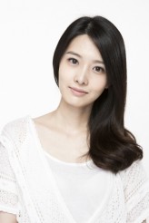 Kim Yoo-Ri fotoğrafı