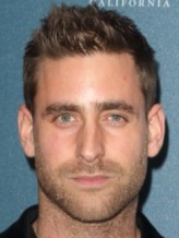 Oliver Jackson-Cohen fotoğrafı