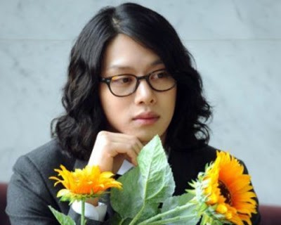Kim Hee Chul Fotoğrafı
