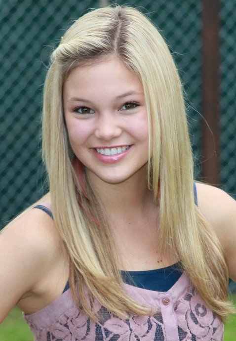 Olivia Holt fotoğrafı