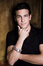 Mario Casas Fotoğrafı