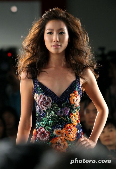 Lee Seon-jin Fotoğrafı