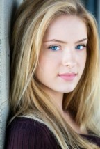 Saxon Sharbino fotoğrafı