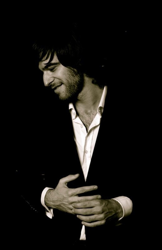 Alfonso Bassave Fotoğrafı