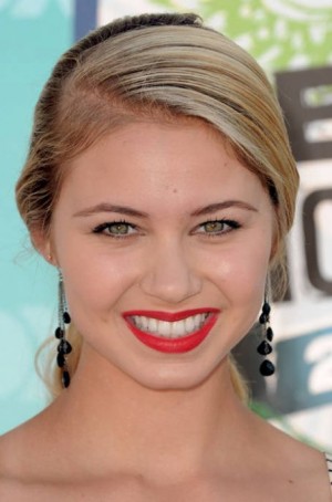 Ayla Kell fotoğrafı