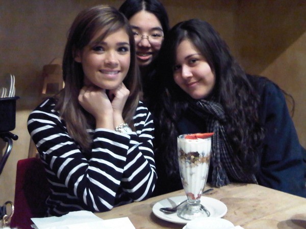 Nicole Gale Anderson Fotoğrafı