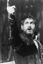 Justino Díaz Fotoğrafı