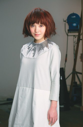 Amber Kuo Fotoğrafı