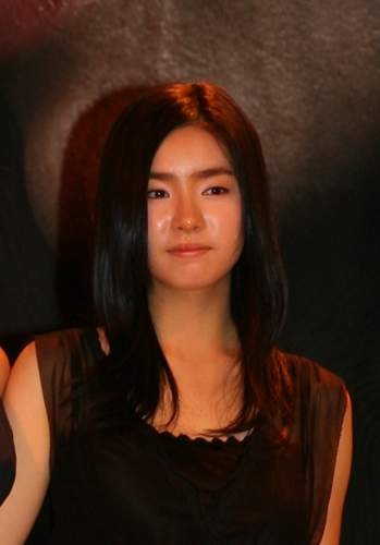 Shin Se-kyeong fotoğrafı