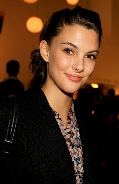 Veronica Taylor (i) fotoğrafı