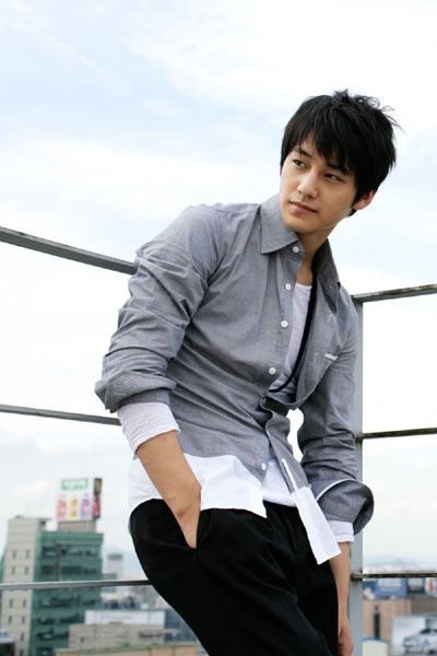 Kim Bum Fotoğrafı